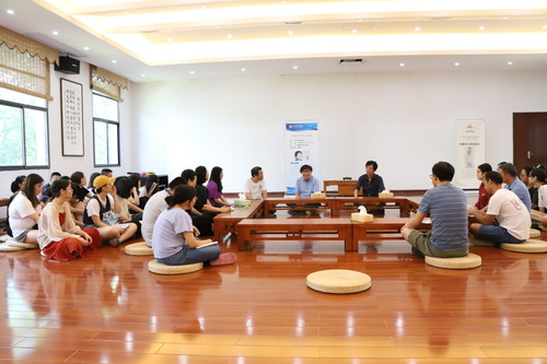 2A78EB1F-B9F7-4EB3-8E61-081A18DCBA85 2A78EB1F-B9F7-4EB3-8E61-081A18DCBA85